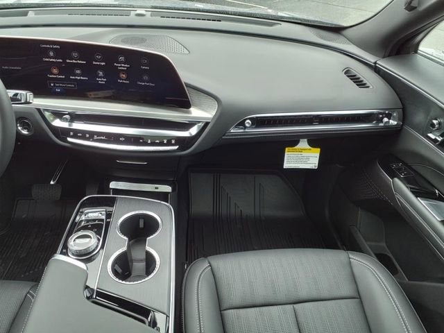 2025 Cadillac LYRIQ Sport 1