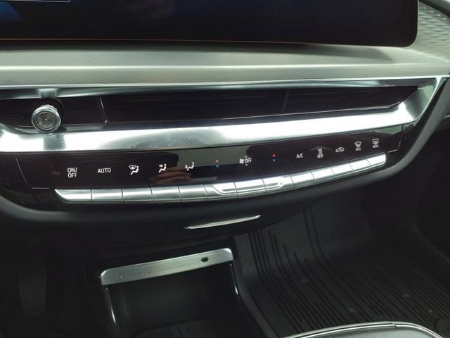 2025 Cadillac LYRIQ Sport 1