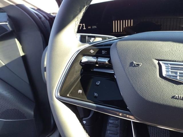 2025 Cadillac LYRIQ Sport 1