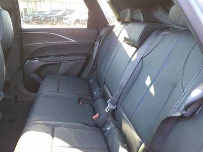 2025 Cadillac LYRIQ Sport 1