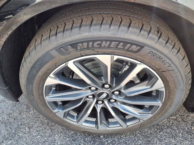 2025 Cadillac LYRIQ Sport 1