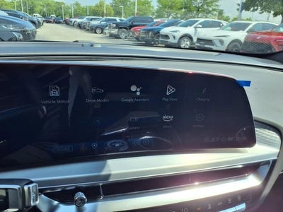 2025 Cadillac LYRIQ Sport 1