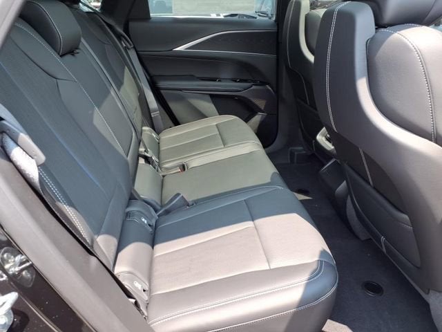 2025 Cadillac LYRIQ Sport 1