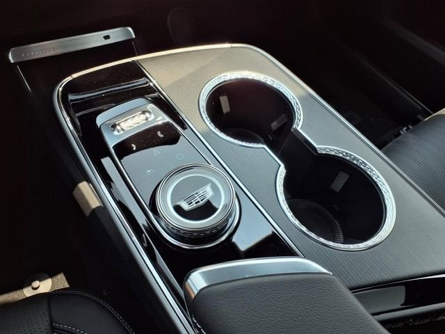 2025 Cadillac LYRIQ Sport 1