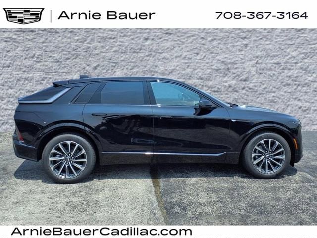 2025 Cadillac LYRIQ Sport 1