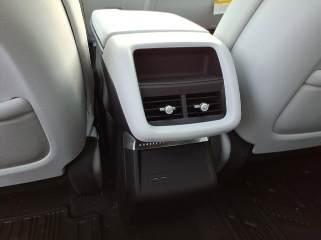 2025 Cadillac LYRIQ Sport 1