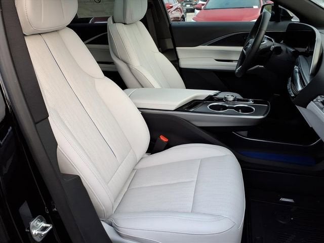 2025 Cadillac LYRIQ Sport 1