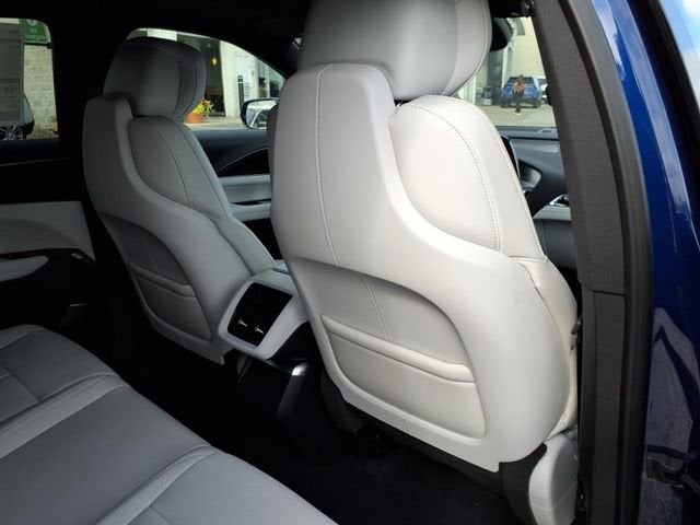 2025 Cadillac LYRIQ Sport 1