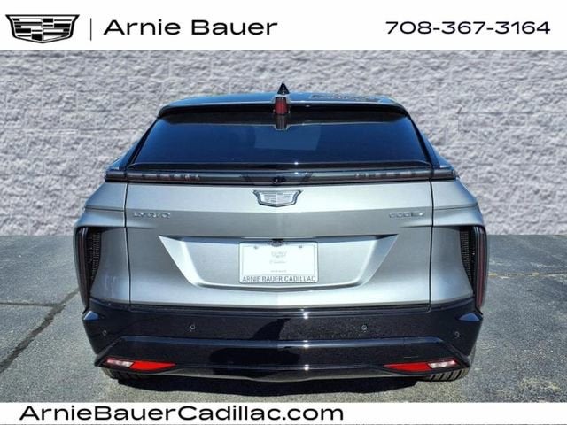 2025 Cadillac LYRIQ Sport 2