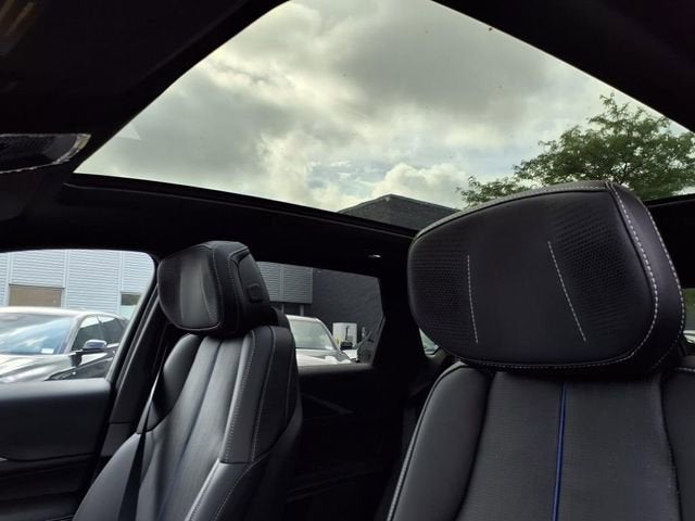 2025 Cadillac LYRIQ Sport 2