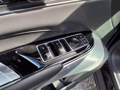 2025 Cadillac LYRIQ Sport 2