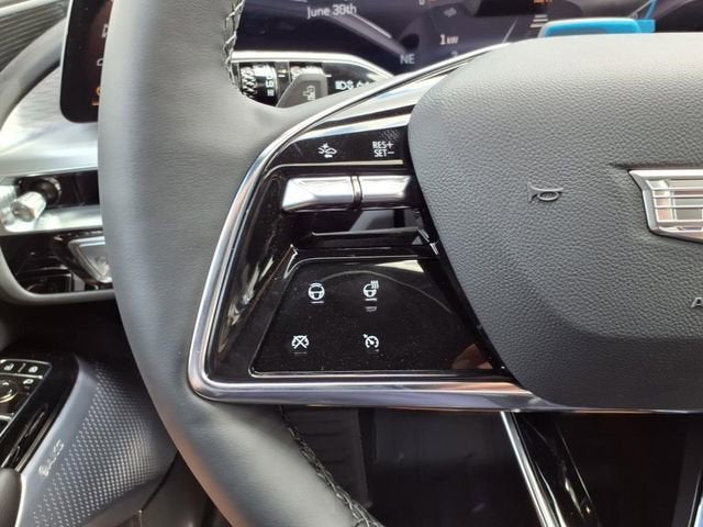 2025 Cadillac LYRIQ Sport 2