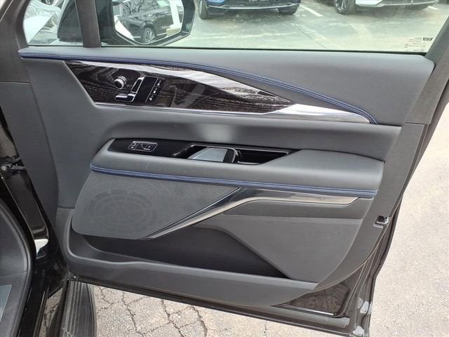 2026 Cadillac ESCALADE IQL Sport