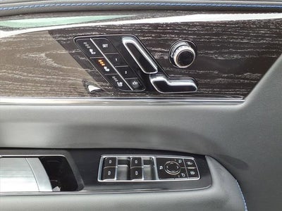 2026 Cadillac ESCALADE IQL Sport