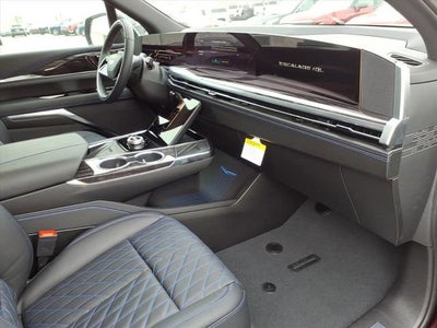 2026 Cadillac ESCALADE IQL Sport