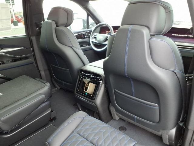 2026 Cadillac ESCALADE IQL Sport