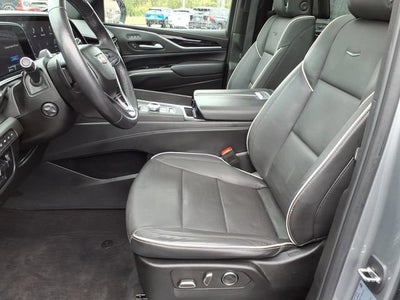 2023 Cadillac Escalade 4WD Sport