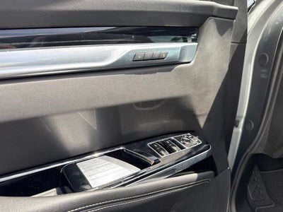 2025 Cadillac Escalade Sport