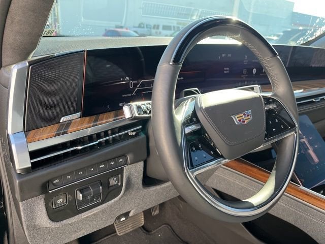 2025 Cadillac Escalade Sport Platinum