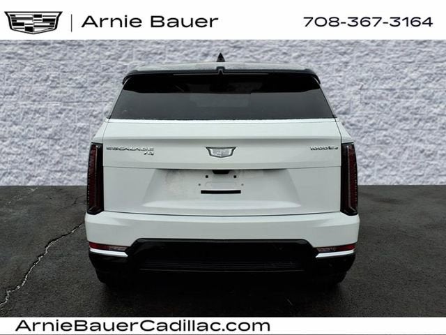 2025 Cadillac ESCALADE IQ Luxury 2