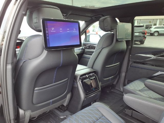 2026 Cadillac ESCALADE IQ Sport