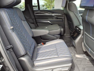 2026 Cadillac ESCALADE IQ Sport