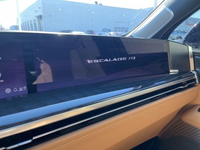 2025 Cadillac ESCALADE IQ Sport 2