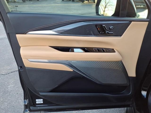 2025 Cadillac ESCALADE IQ Sport 2