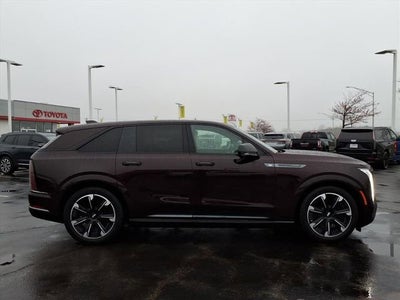 2025 Cadillac ESCALADE IQ Sport 2