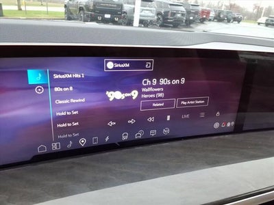 2025 Cadillac ESCALADE IQ Sport 2