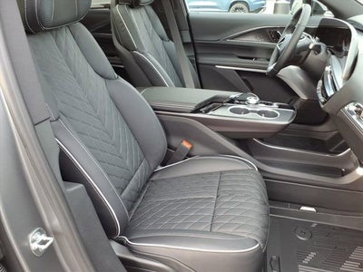 2026 Cadillac LYRIQ V-Series Premium