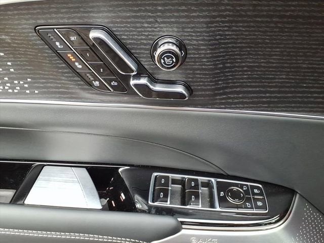 2026 Cadillac LYRIQ V-Series Premium