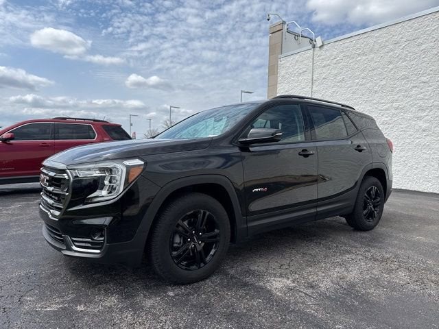 2024 GMC Terrain AT4