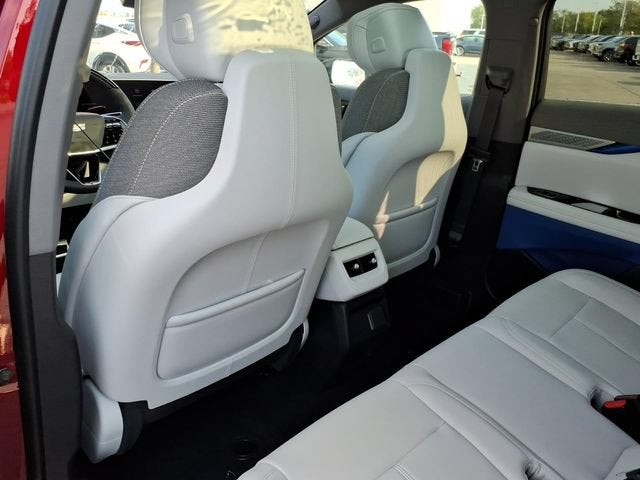 2027 Cadillac OPTIQ Luxury