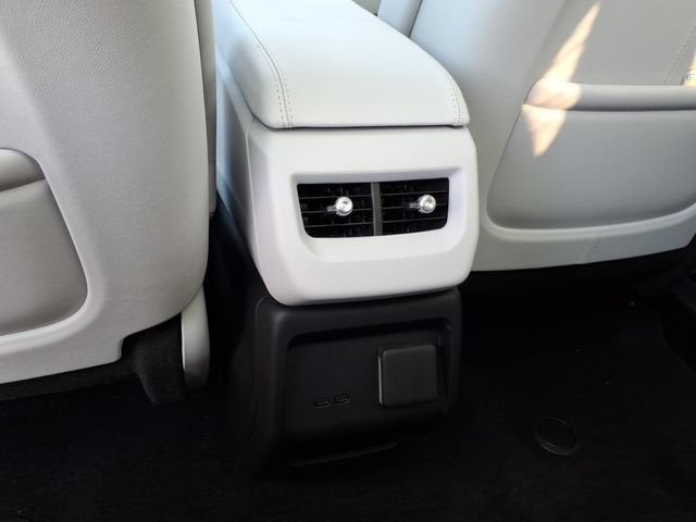 2027 Cadillac OPTIQ Luxury