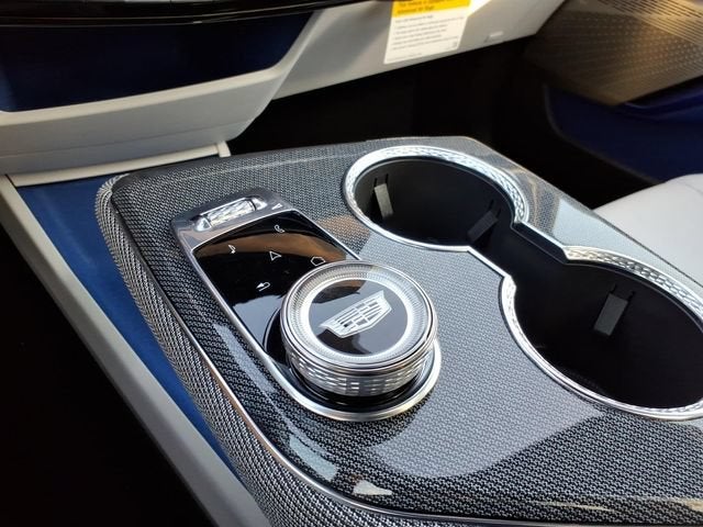 2027 Cadillac OPTIQ Luxury