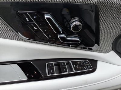 2027 Cadillac OPTIQ Luxury