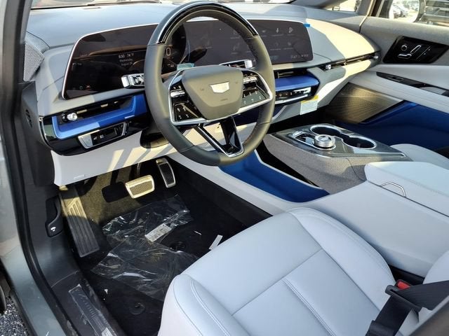 2027 Cadillac OPTIQ Luxury
