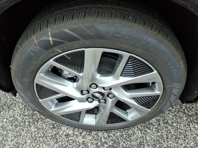 2027 Cadillac OPTIQ Luxury