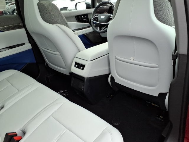 2027 Cadillac OPTIQ Luxury
