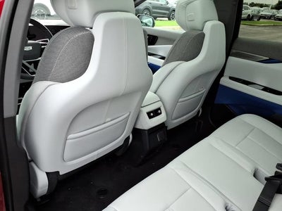 2027 Cadillac OPTIQ Luxury