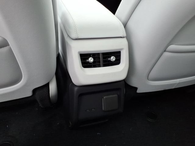 2027 Cadillac OPTIQ Luxury