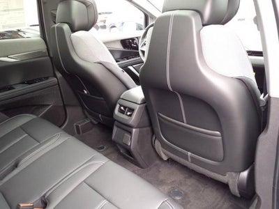 2025 Cadillac OPTIQ Luxury 1