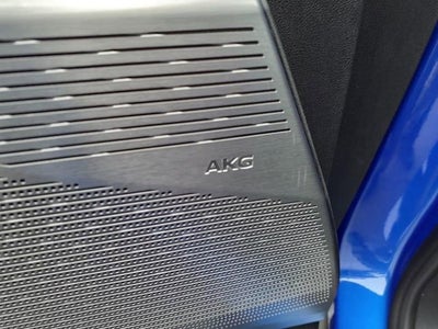 2025 Cadillac OPTIQ Luxury 1