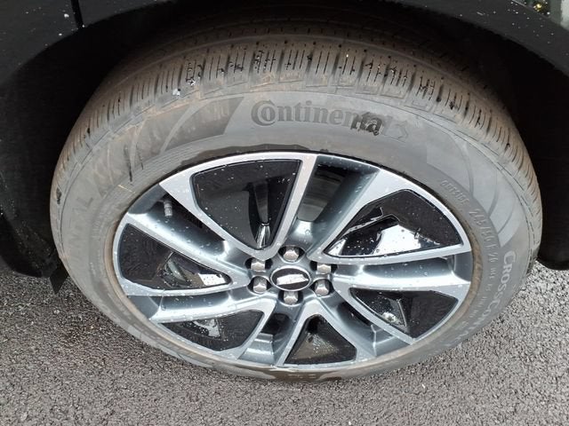 2027 Cadillac OPTIQ Sport