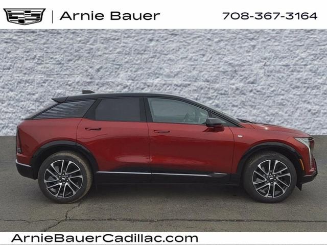 2025 Cadillac OPTIQ Sport 1