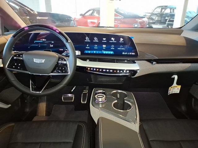2025 Cadillac OPTIQ Sport 2