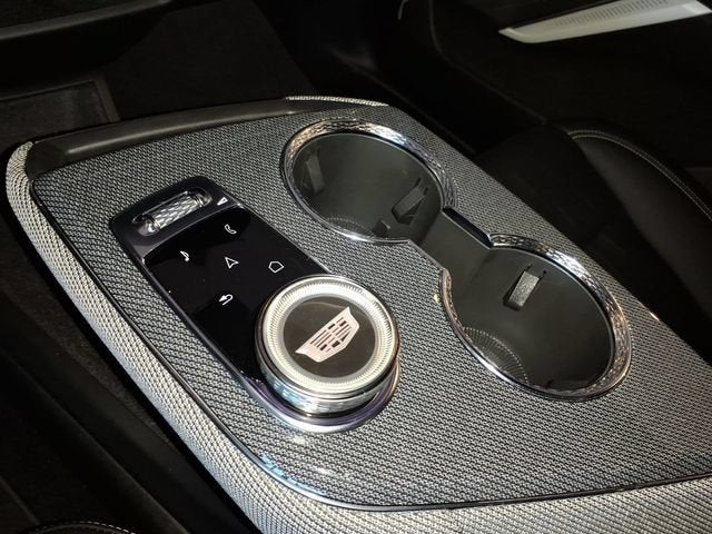 2025 Cadillac OPTIQ Sport 2