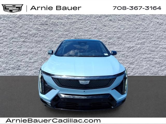 2025 Cadillac OPTIQ Sport 2