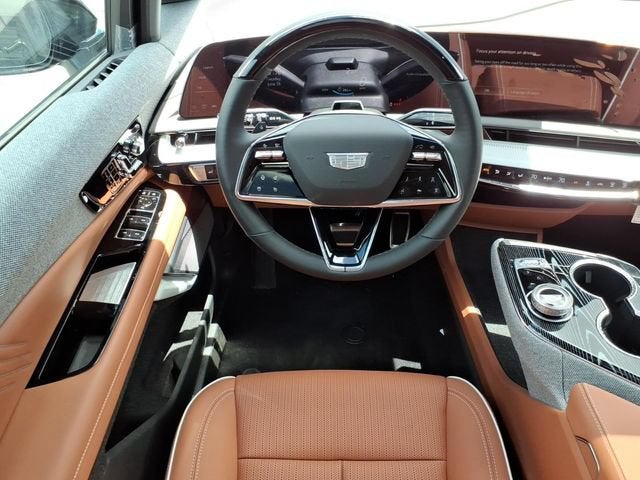 2025 Cadillac OPTIQ Sport 2